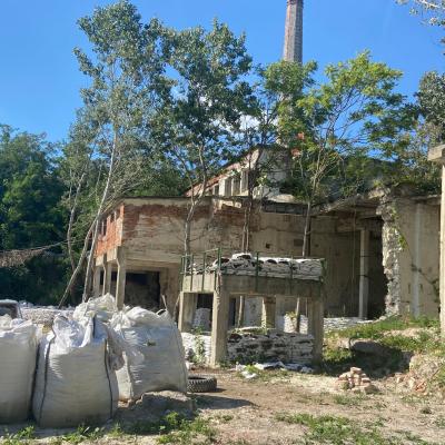 382504016 831544531706919 3688300667415068737 N